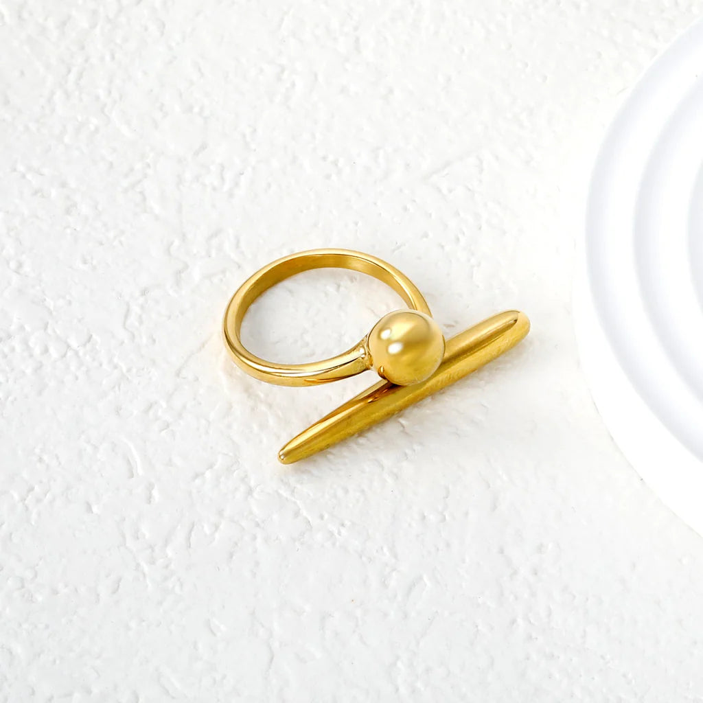 Statement Ring