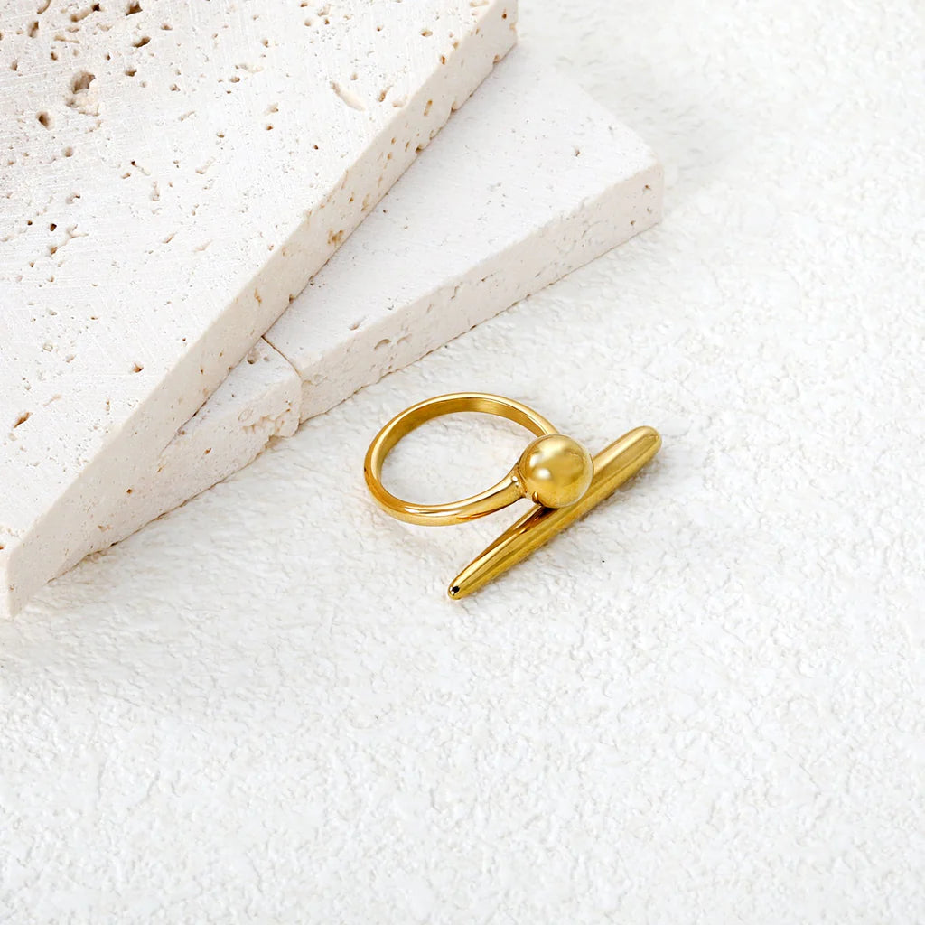 Statement Ring