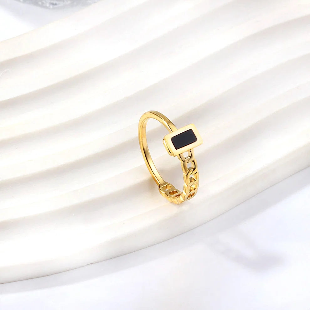 Asymmetric Rectangle Ring