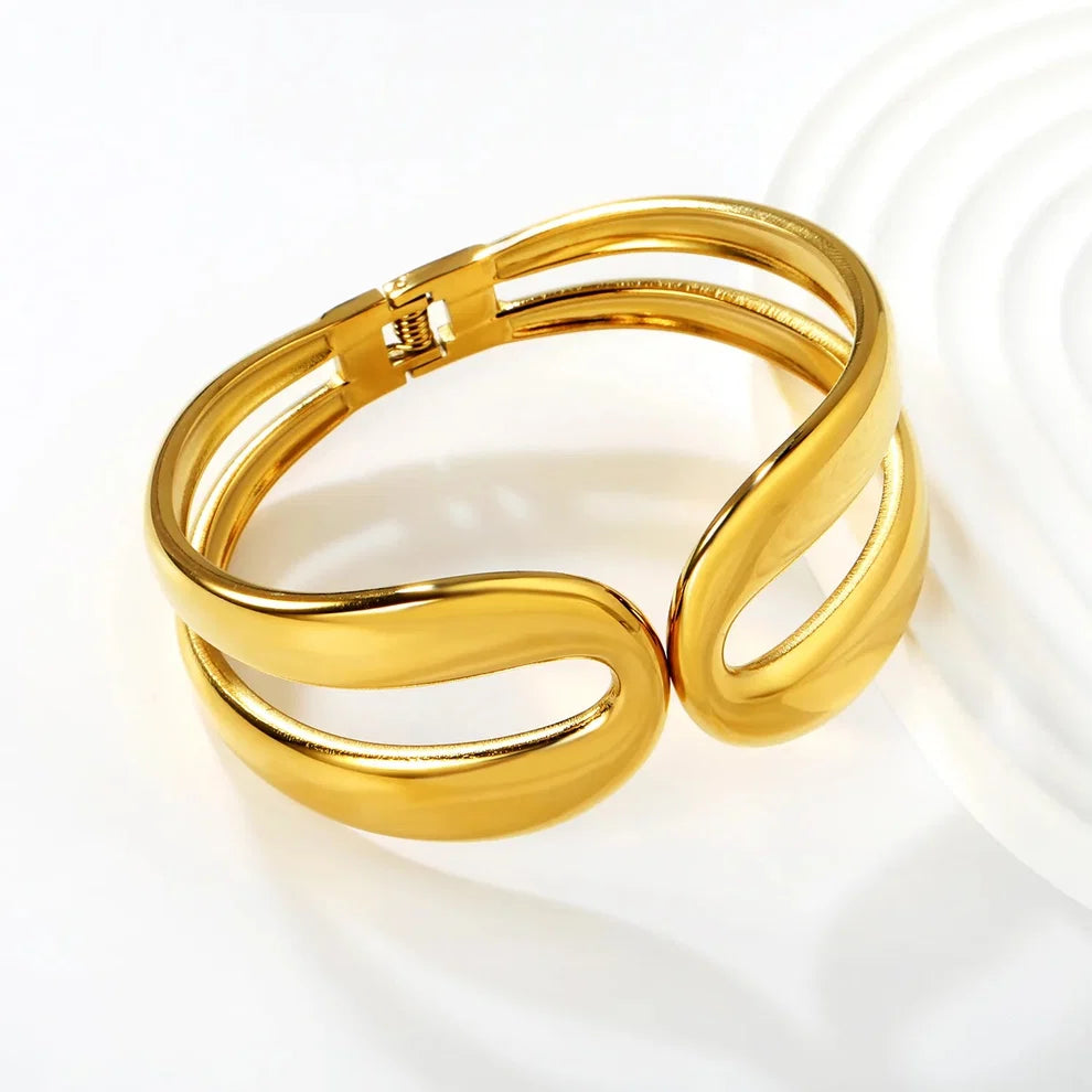 Chunky Curve Bracelet