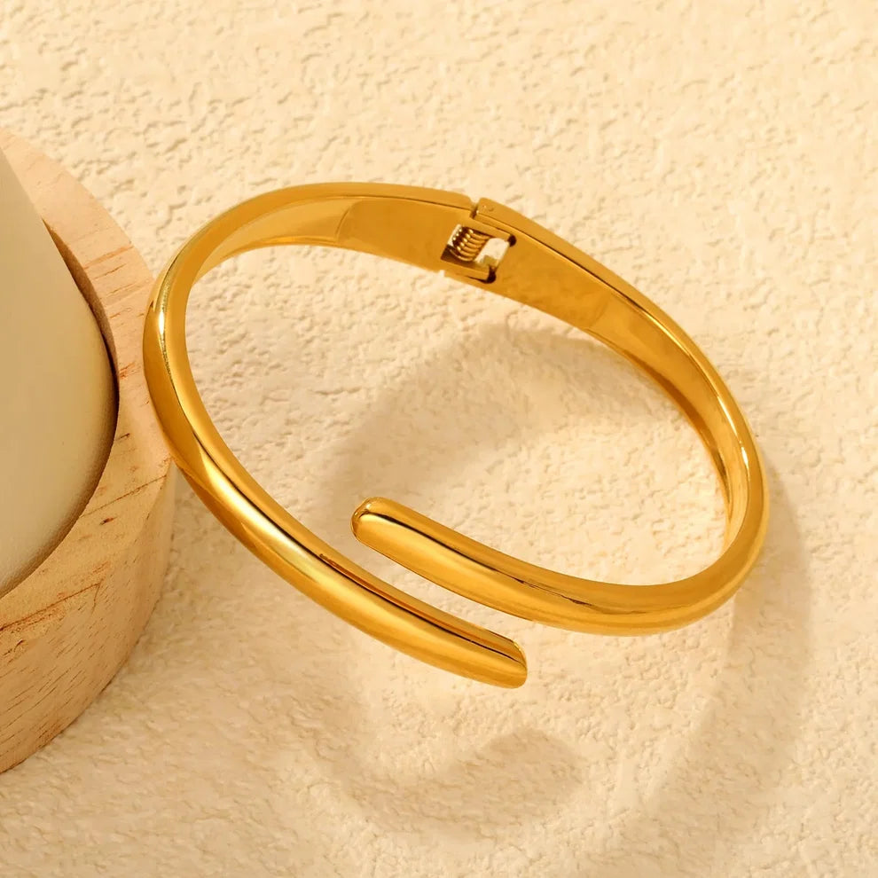 Cross Bracelet