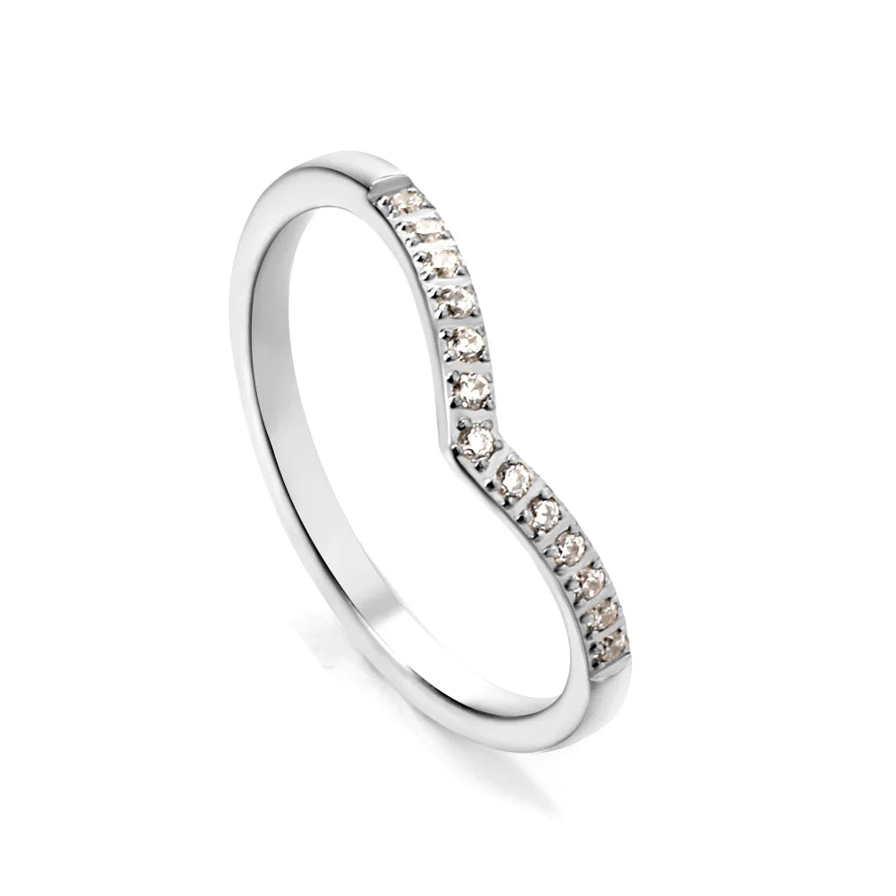 Elegant Curve Ring