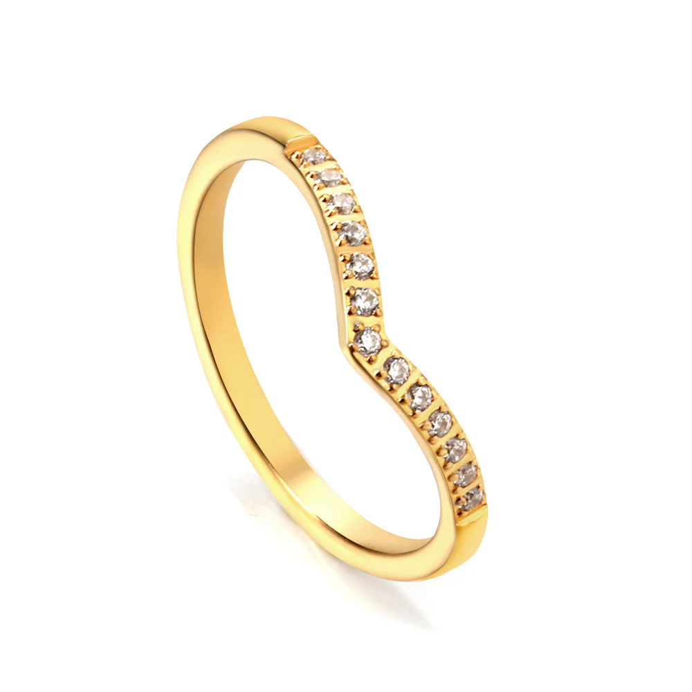 Elegant Curve Ring