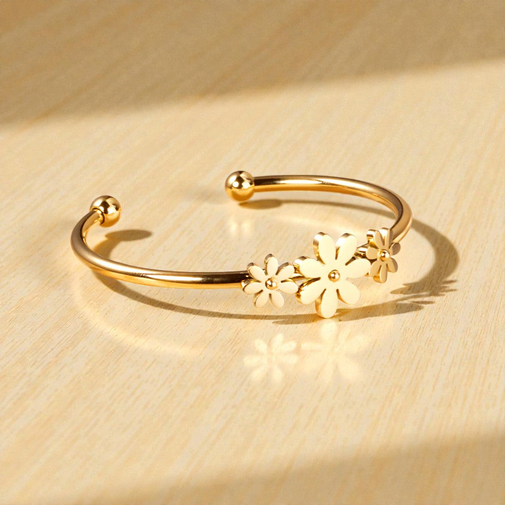 Flora Petite Bracelet