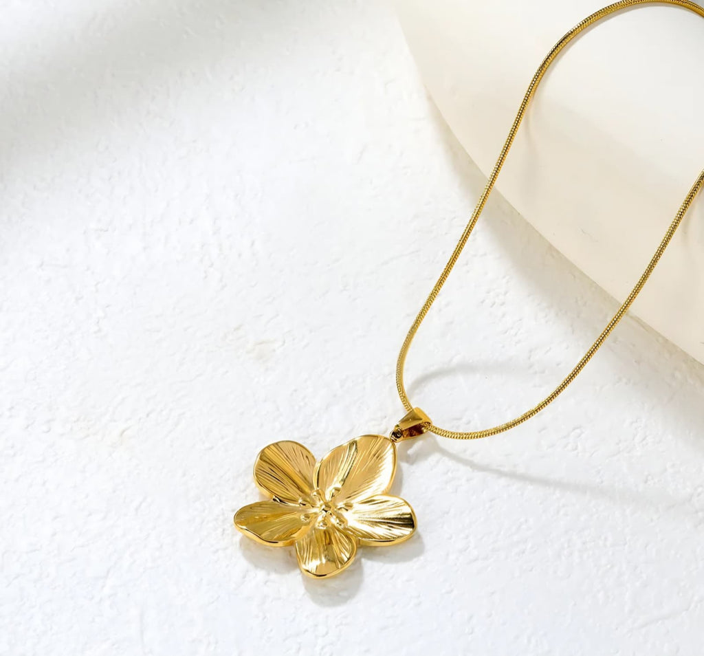 Golden Flower Blossom Necklace