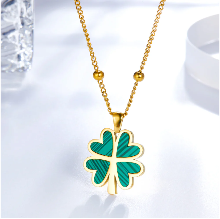 Big Clover Necklace